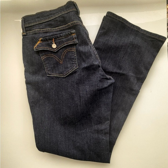 Levi's 515 bootcut jeans - Picture 9 of 16